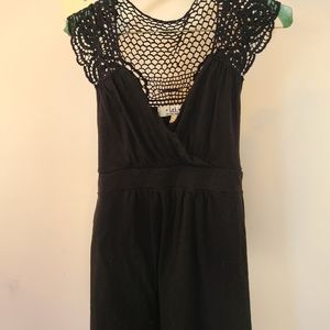 LEI Black crocheted tank top